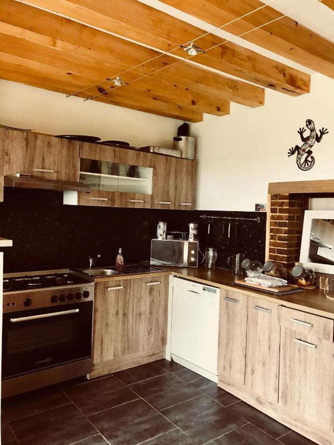les gites de la maison lierue Thiron-Gardais Extérieur photo